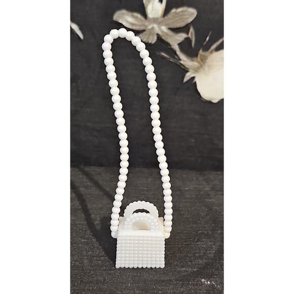 Mattel Barbie Accessory Bundle Purse Hairbrush Drink Four Pieces - Picture 2 of 7